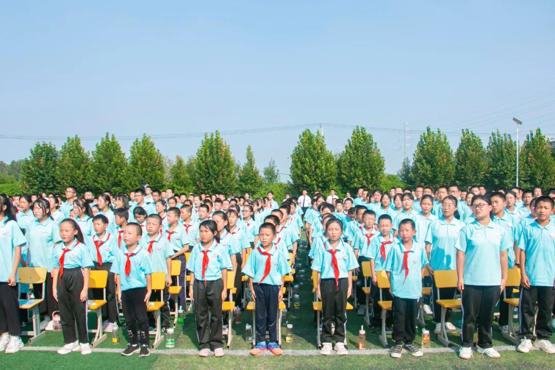 九巨龍教育集團(tuán)《致愛(ài)心人士的求助信》，共同呵護(hù)困境兒童成長(zhǎng)